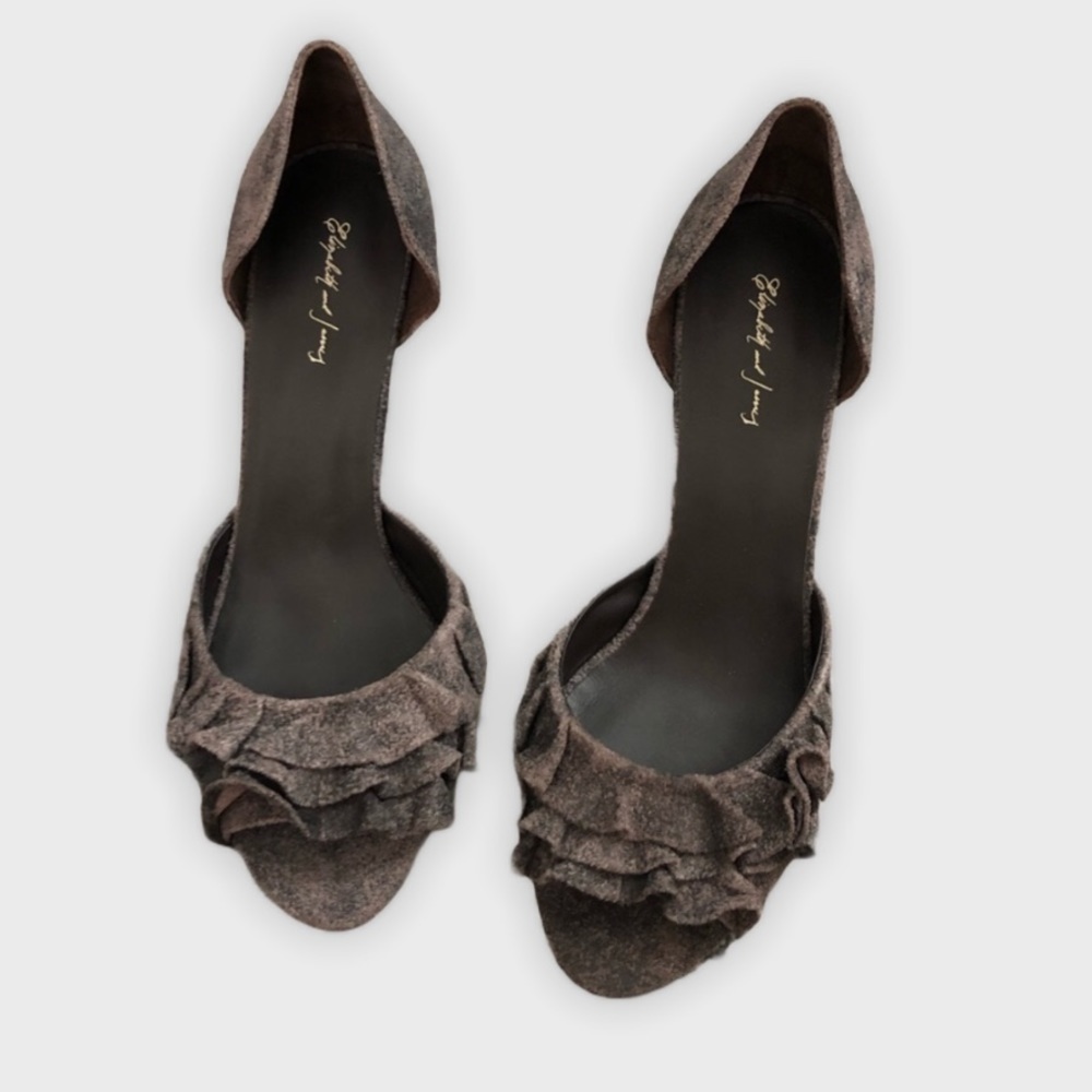 ELIZABETH & James Stella Ruffled Suede Pump heels